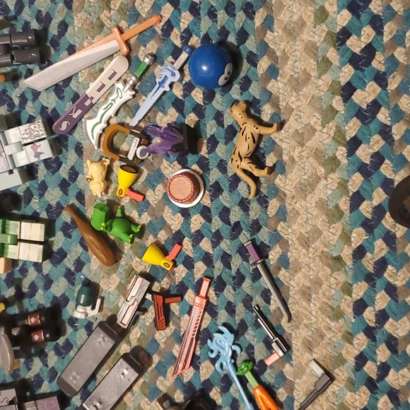 Roblox figure lot @ lisal1995 - Picture 6 of 7